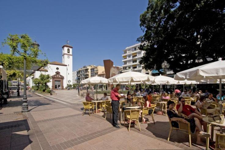 Fully Renovated Apartment In The Heart Of Fuengirola, 2 Min Walk To The Beach Exterior foto