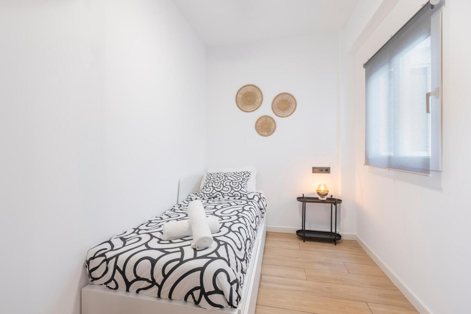 Fully Renovated Apartment In The Heart Of Fuengirola, 2 Min Walk To The Beach Exterior foto