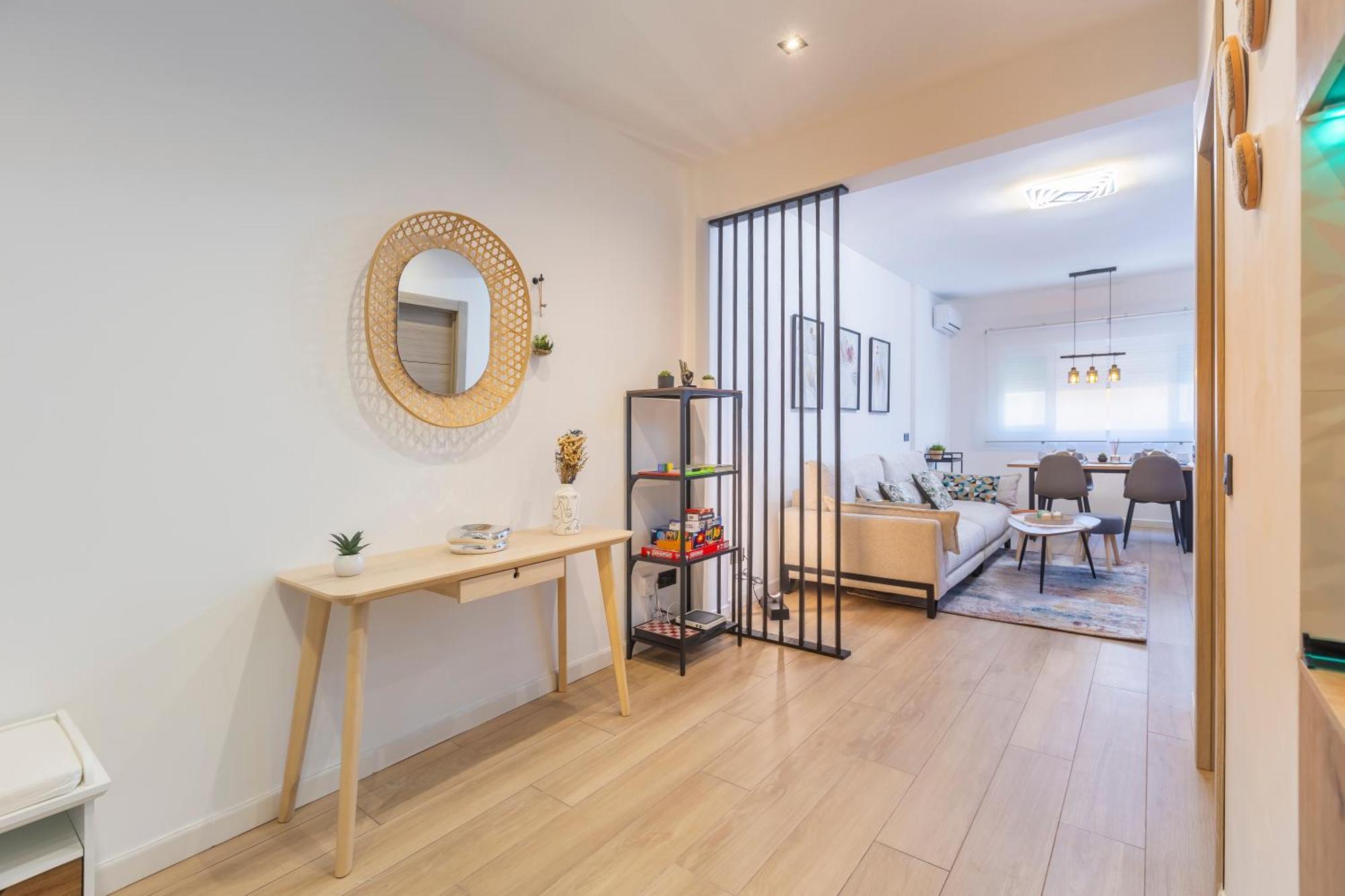 Fully Renovated Apartment In The Heart Of Fuengirola, 2 Min Walk To The Beach Exterior foto