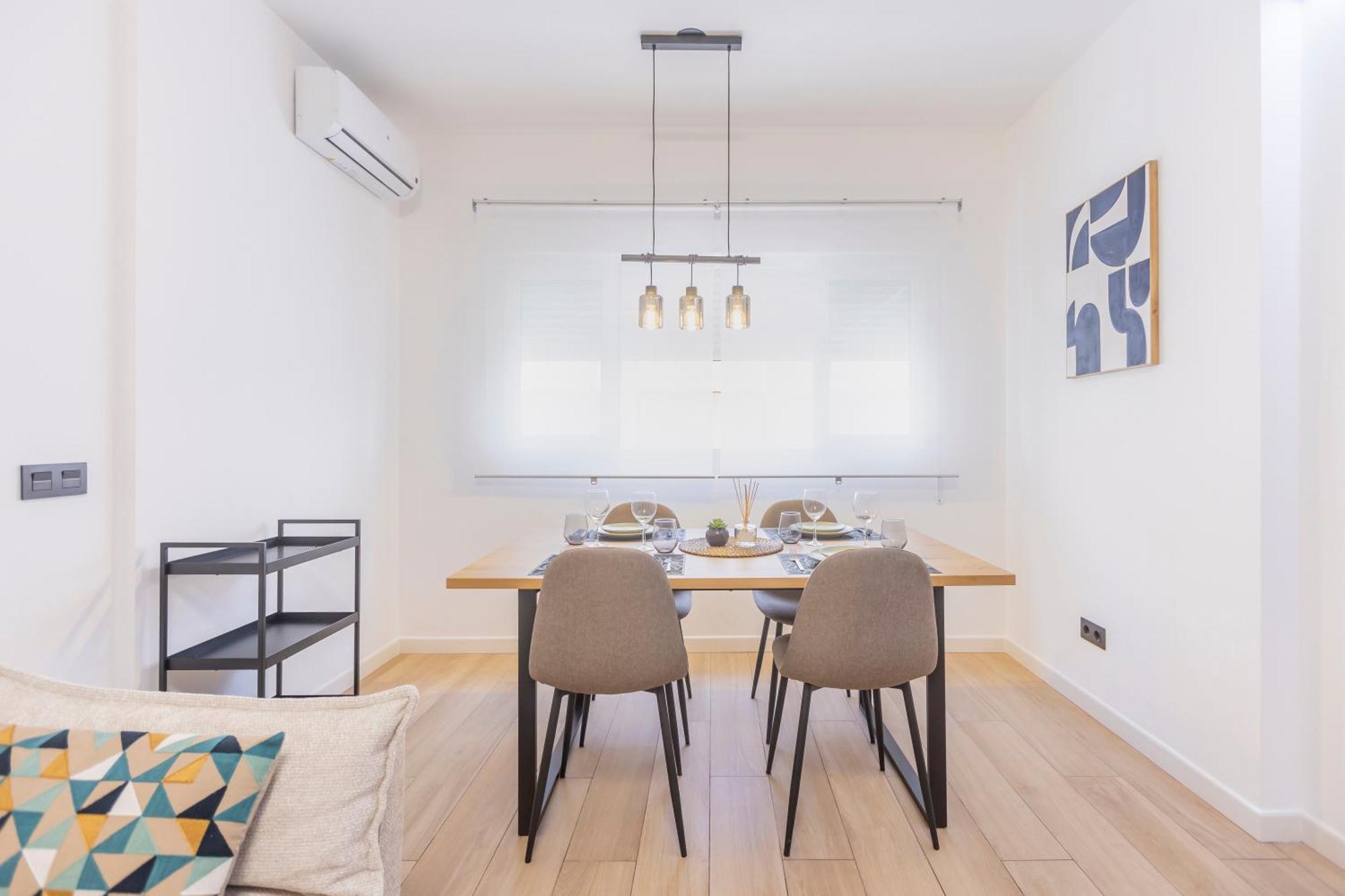 Fully Renovated Apartment In The Heart Of Fuengirola, 2 Min Walk To The Beach Exterior foto